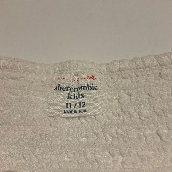 Abercrombie Kids White Eyelet Spagetti Strap Tank. Size 12 - Picture 10 of 11